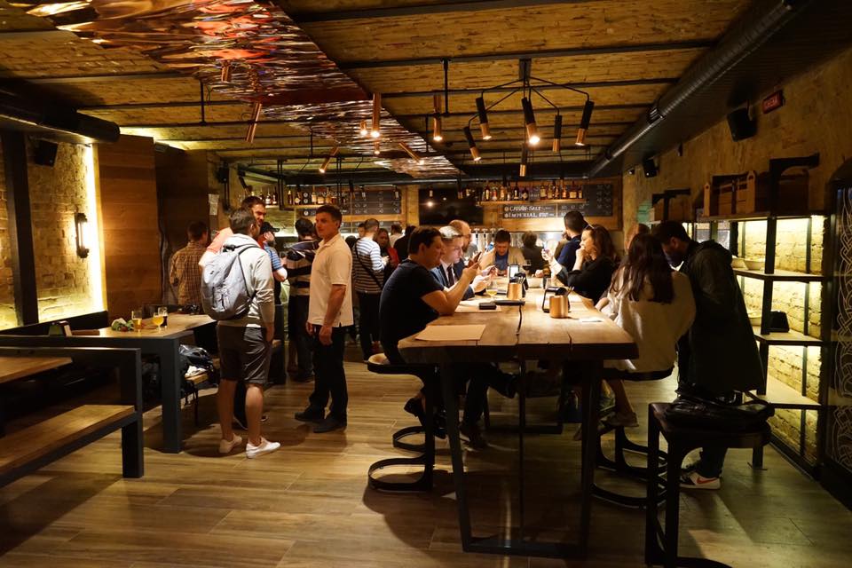 Varvar Bar in Kyiv, taps of Varvar Brew craft beer